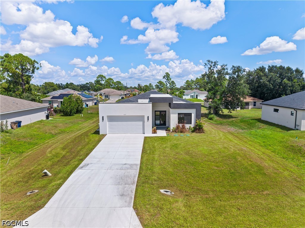 4 Bed SingleFamilyResidence for Sale in Lehigh Acres, photo 24