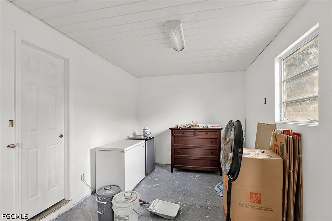 3 Bed SingleFamilyResidence for Sale in Lehigh Acres, photo 24