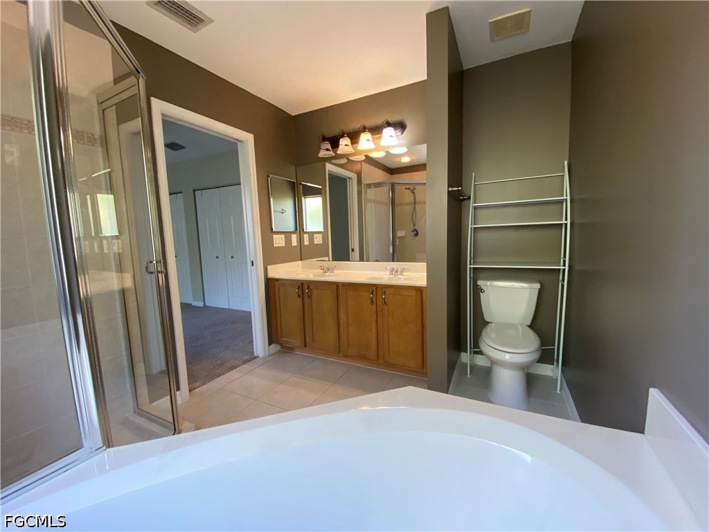 3 Bed Townhouse for Sale in Bella Vida, photo 24