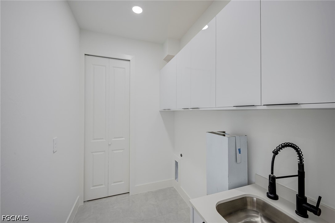 3 Bed SingleFamilyResidence for Sale in Lehigh Acres, photo 24