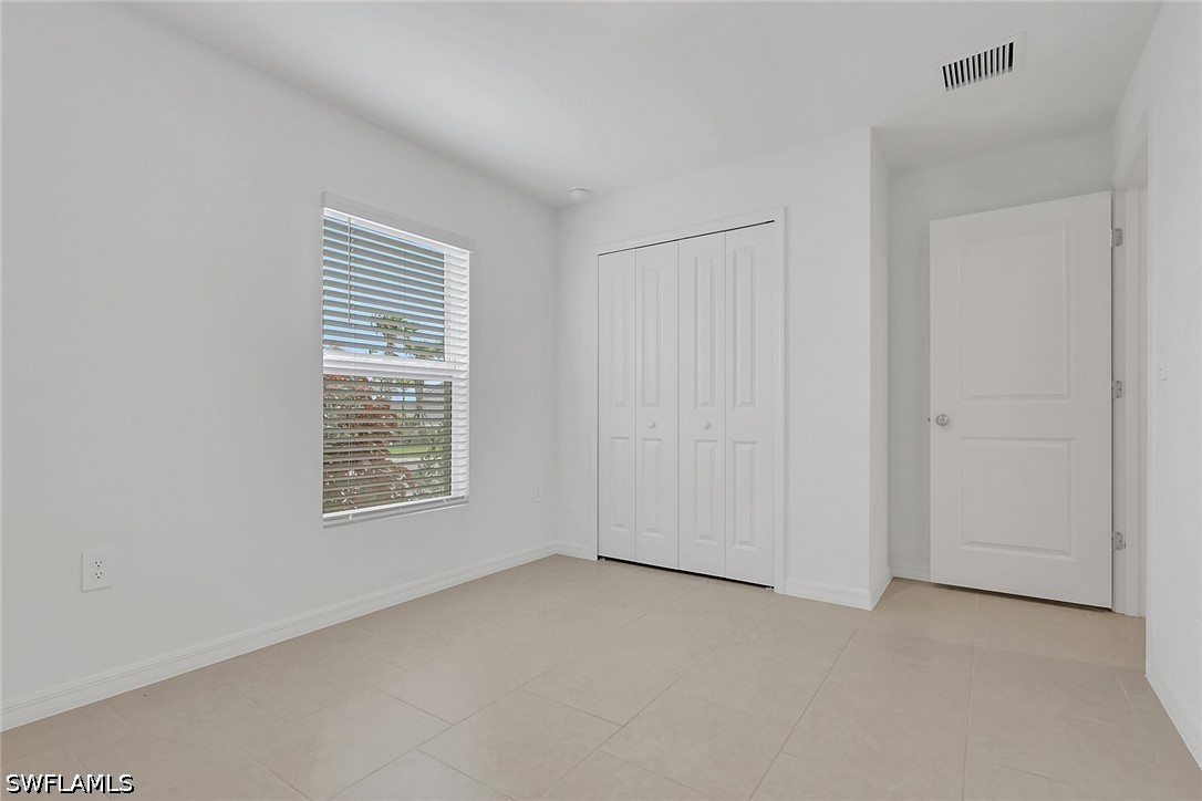 4 Bed SingleFamilyResidence for Sale in Savanna Lakes, photo 24