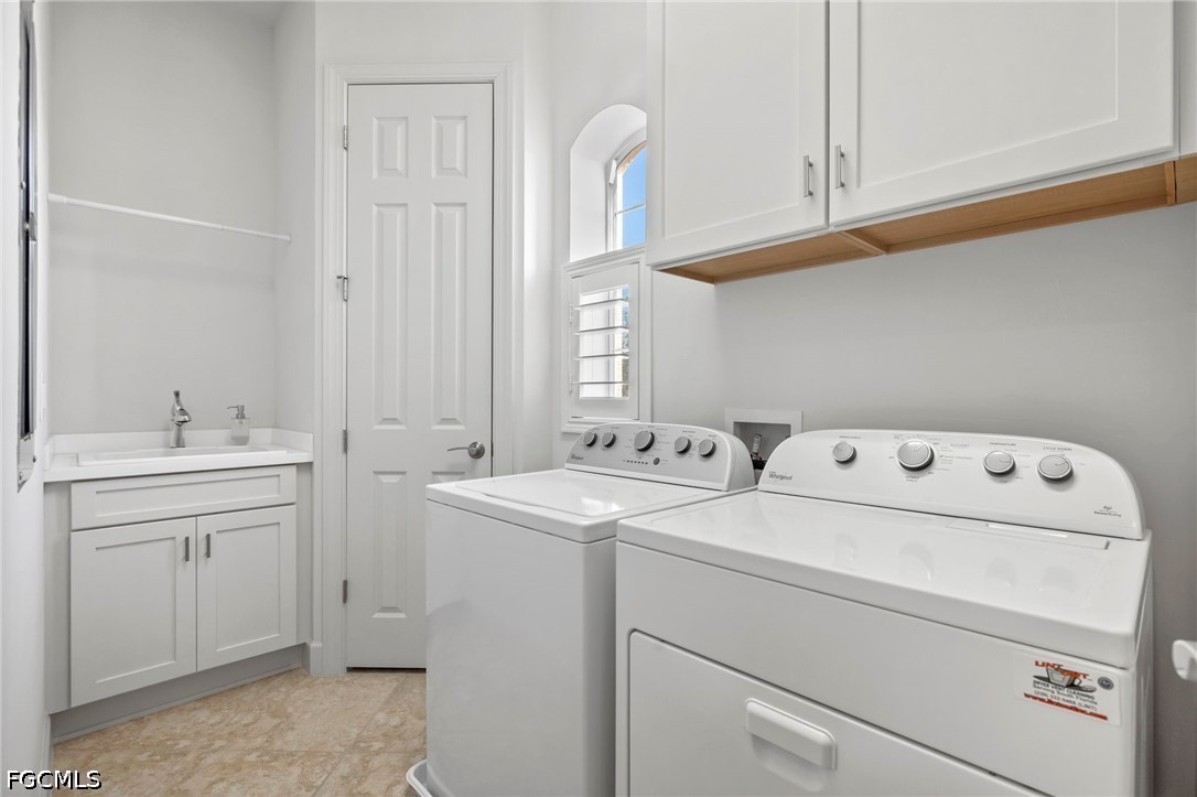 3 Bed Condominium for Sale in Somerset, photo 24