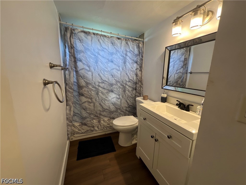 3 Bed SingleFamilyResidence for Sale in Cape Coral, photo 24