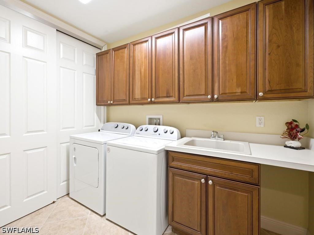 2 Bed Waterfront Home for Sale in Hawthorne, photo 24