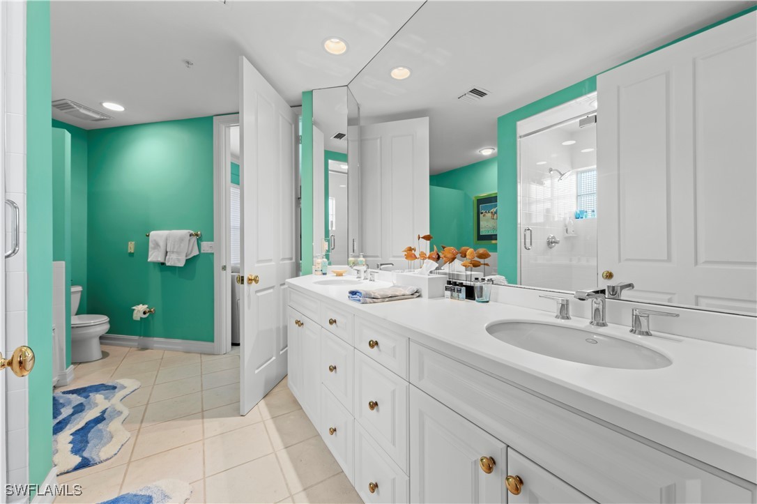 3 Bed Condominium for Sale in Sanibel, photo 25