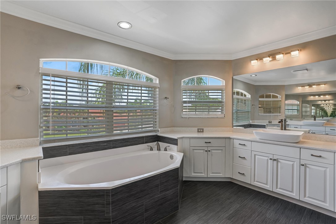 4 Bed Pool Home for Sale in Westminster, photo 25