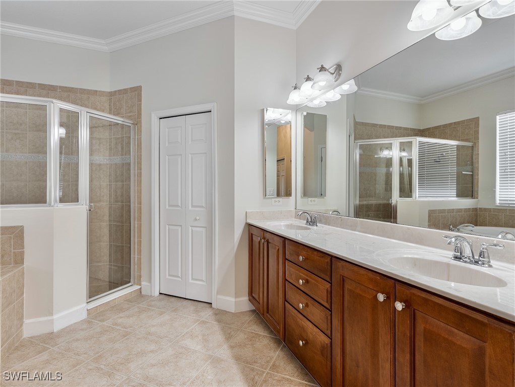 4 Bed SingleFamilyResidence for Sale in Estero, photo 25