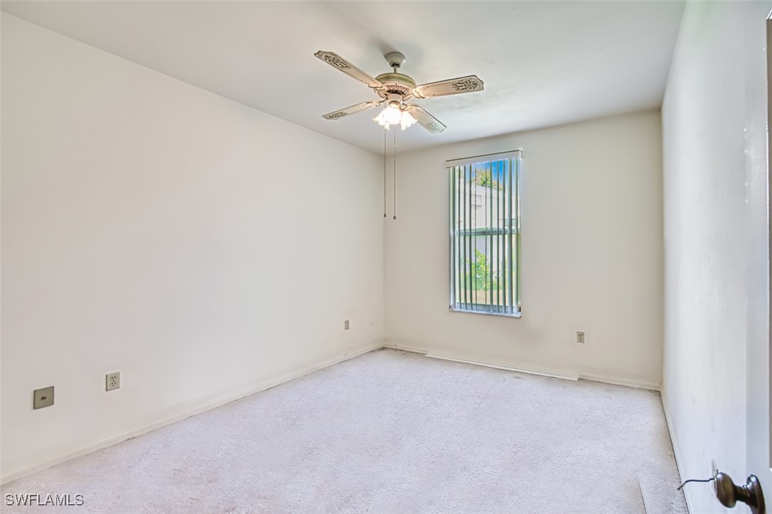 2 Bed Attached for Sale in Naples, photo 25