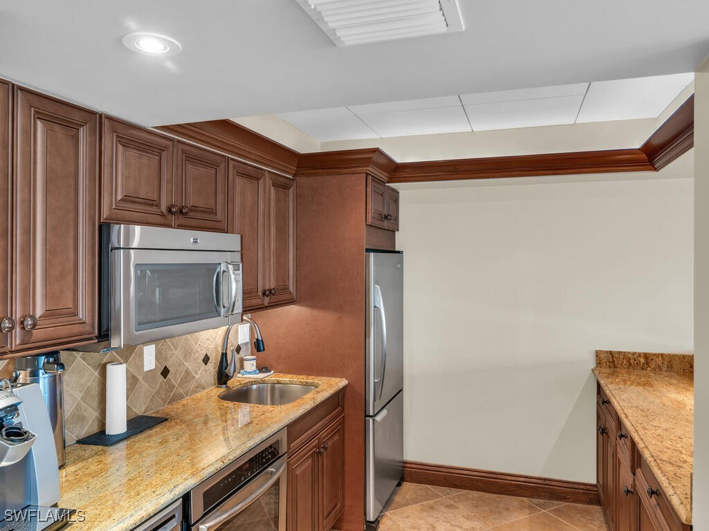 3 Bed Waterfront Home for Sale in Marco Island, photo 25