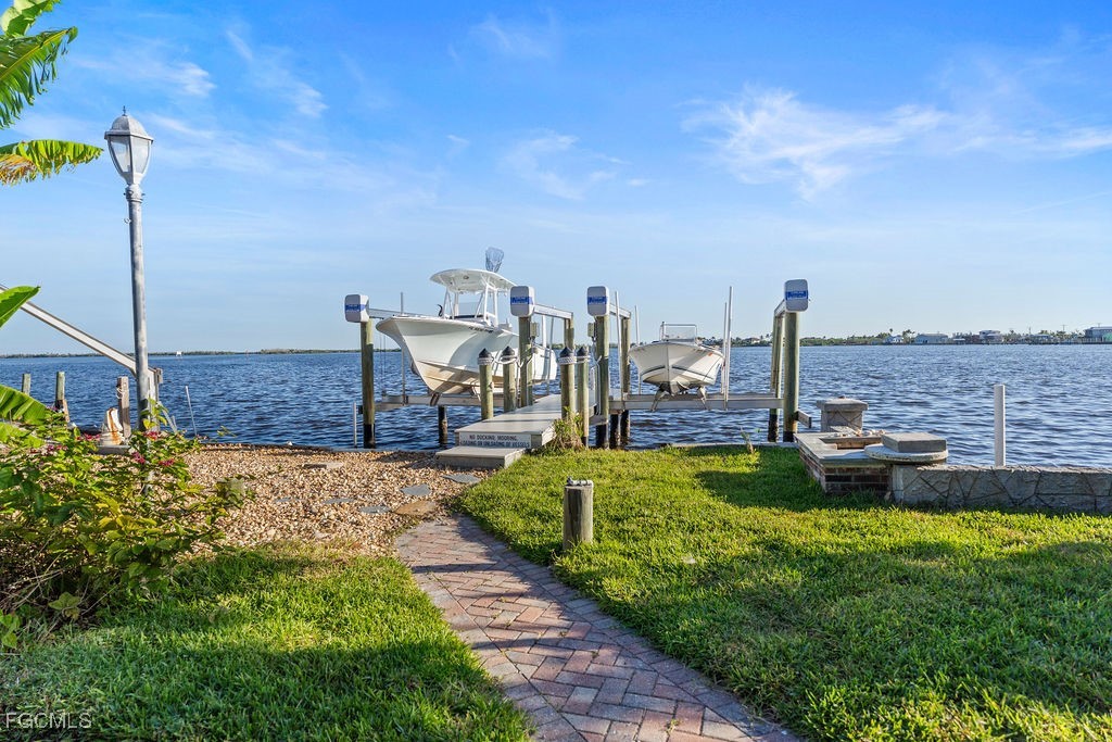 3 Bed Waterfront Home for Sale in Matlacha, photo 25