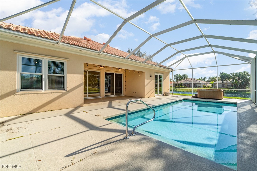 4 Bed Pool Home for Sale in Island Walk, photo 25