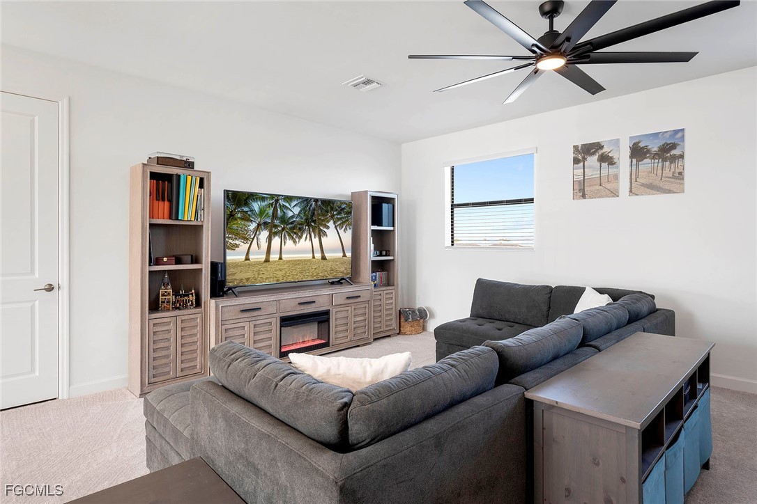 5 Bed Pool Home for Sale in Timber Creek, photo 25