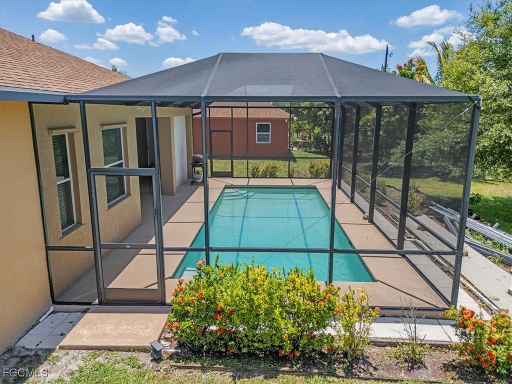 3 Bed Pool Home for Sale in Lehigh Acres, photo 25