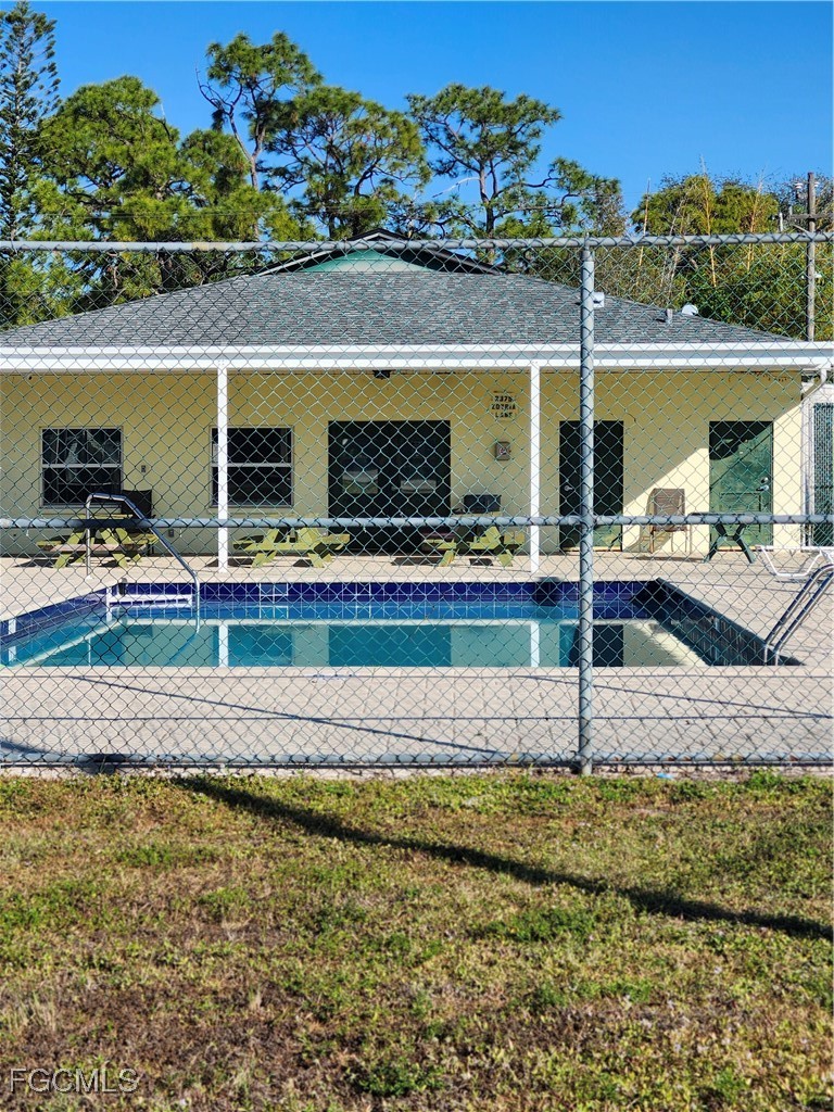 3 Bed ManufacturedHome for Sale in Spring Woods M/H Subd, photo 25