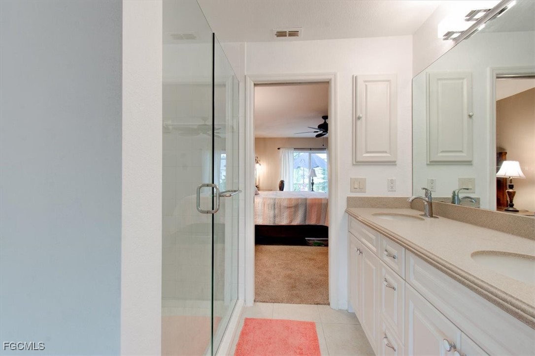 3 Bed SingleFamilyResidence for Sale in Cape Coral, photo 25