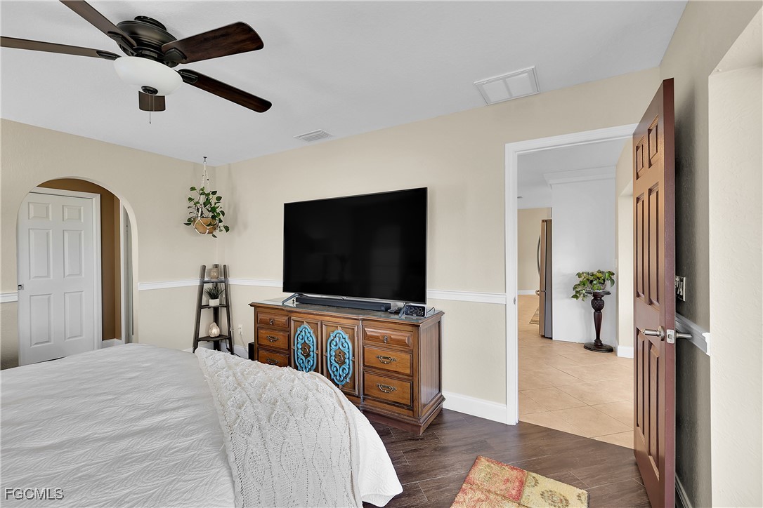 3 Bed SingleFamilyResidence for Sale in Cape Coral, photo 25