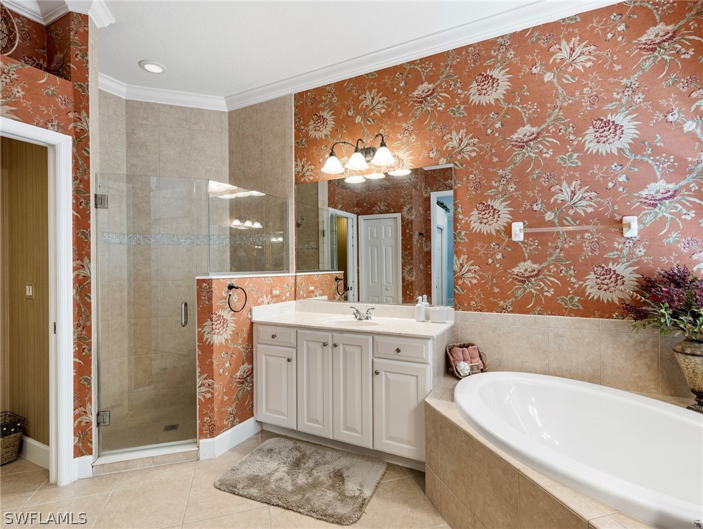 4 Bed Pool Home for Sale in Bella Terra, photo 25