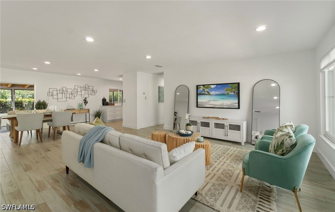 2 Bed SingleFamilyResidence for Sale in Estero, photo 25