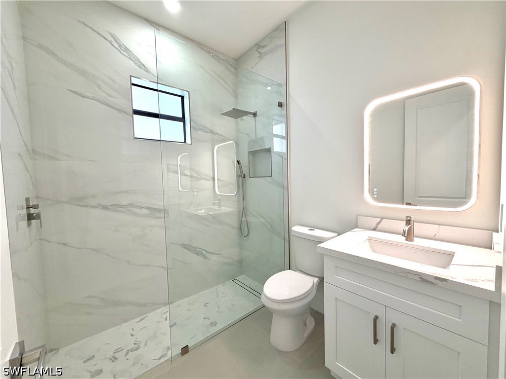4 Bed SingleFamilyResidence for Sale in Naples, photo 25