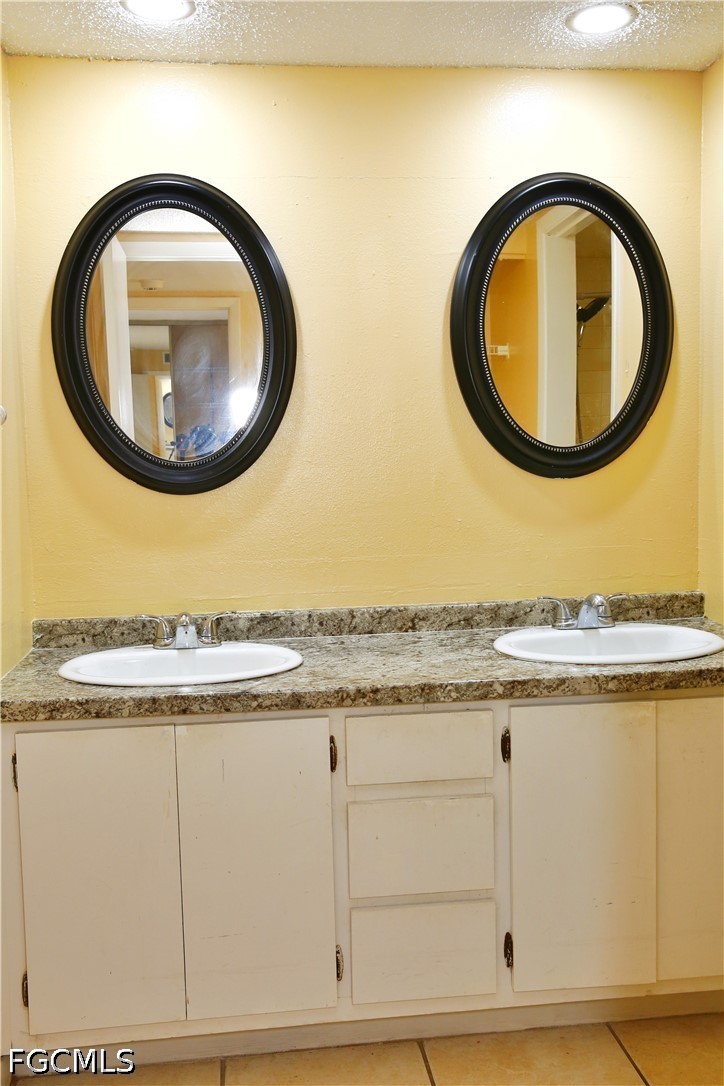 2 Bed Townhouse for Sale in Fort Myers, photo 25