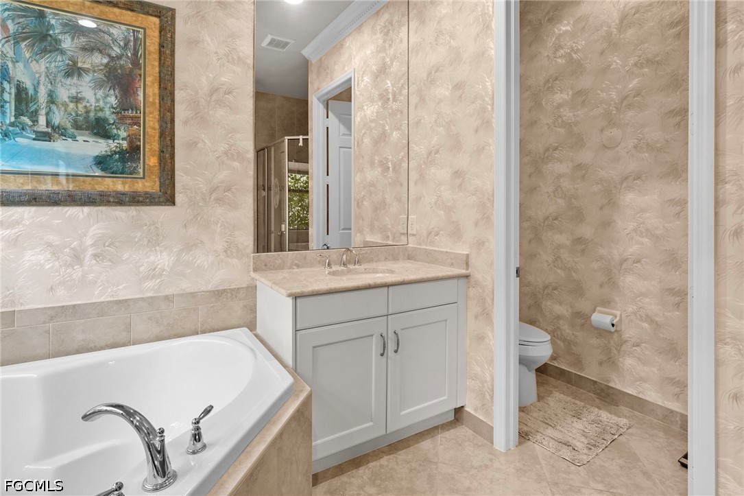 3 Bed Waterfront Home for Sale in Marina Bay, photo 25