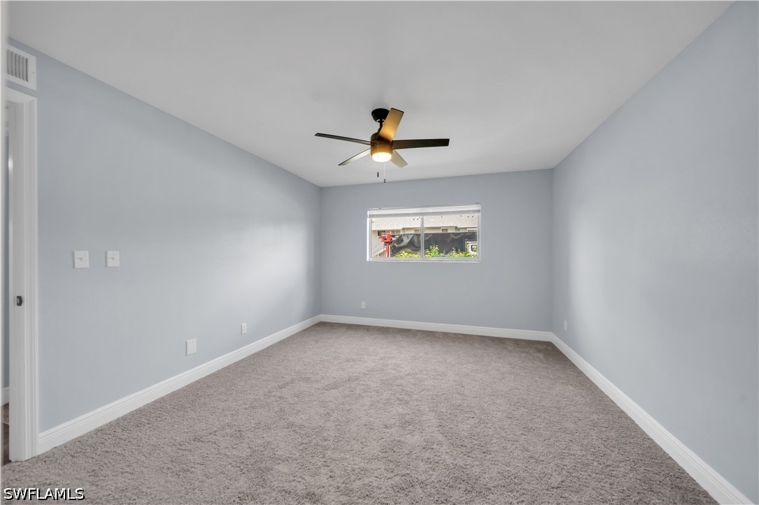 2 Bed Condominium for Sale in North Fort Myers, photo 25