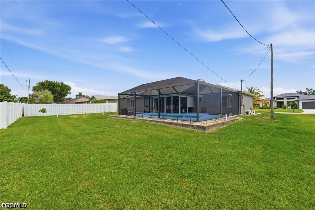 3 Bed Pool Home for Sale in Cape Coral, photo 25