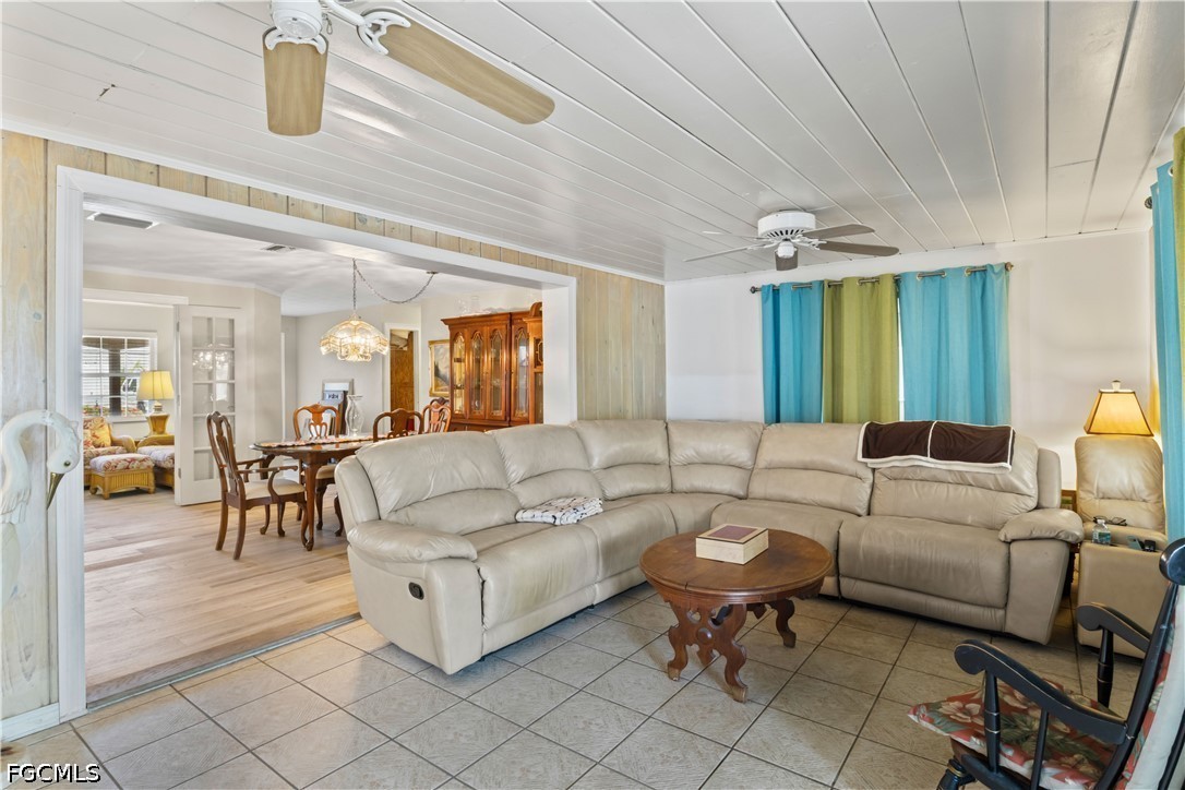 2 Bed Pool Home for Sale in Matlacha Isles, photo 25