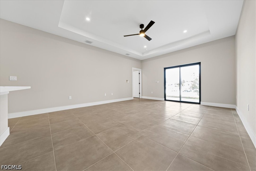 6 Bed Duplex for Sale in Lehigh Acres, photo 25