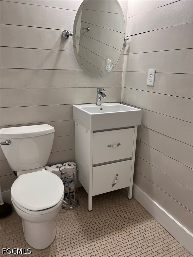 3 Bed SingleFamilyResidence for Sale in Cape Coral, photo 25