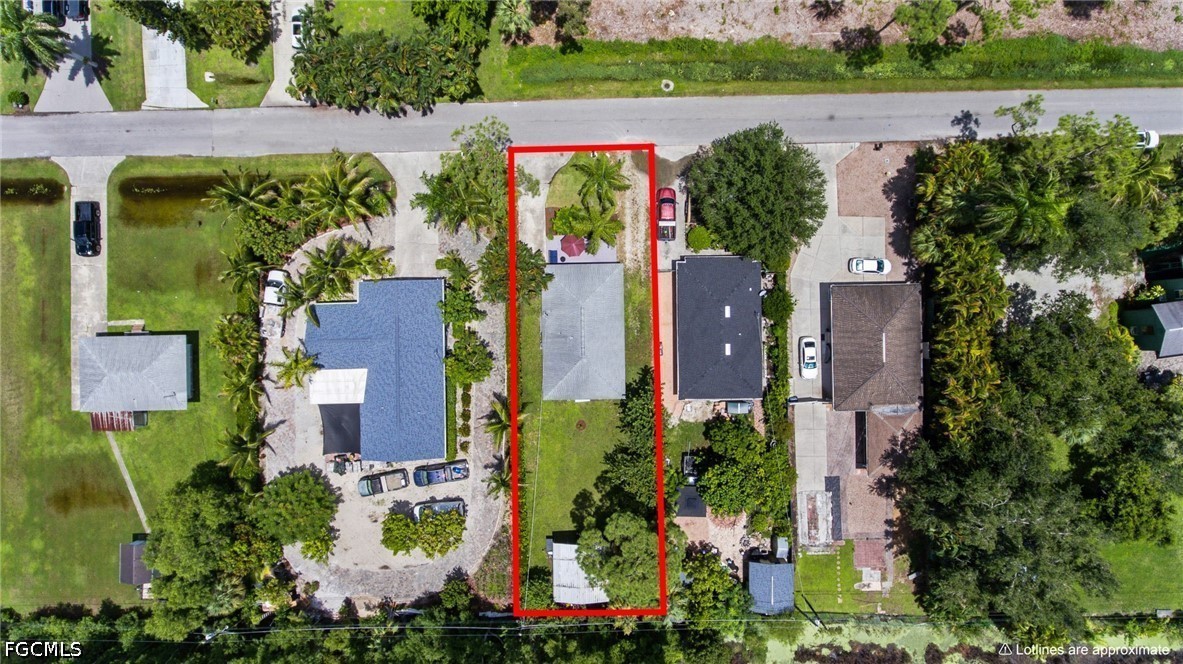 3 Bed SingleFamilyResidence for Sale in Naples, photo 25