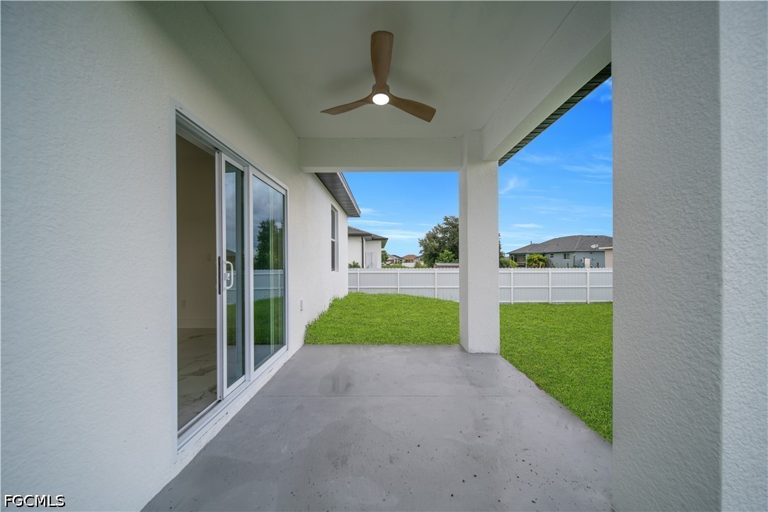 3 Bed SingleFamilyResidence for Sale in Acreage, photo 25