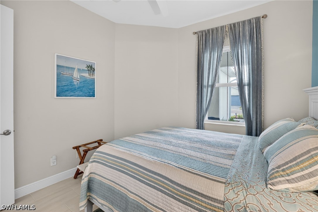2 Bed Waterfront Home for Sale in Naples, photo 25