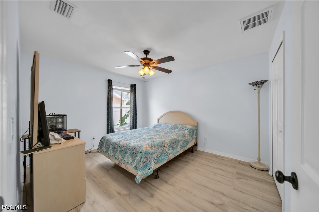 3 Bed Pool Home for Sale in Cape Coral, photo 25