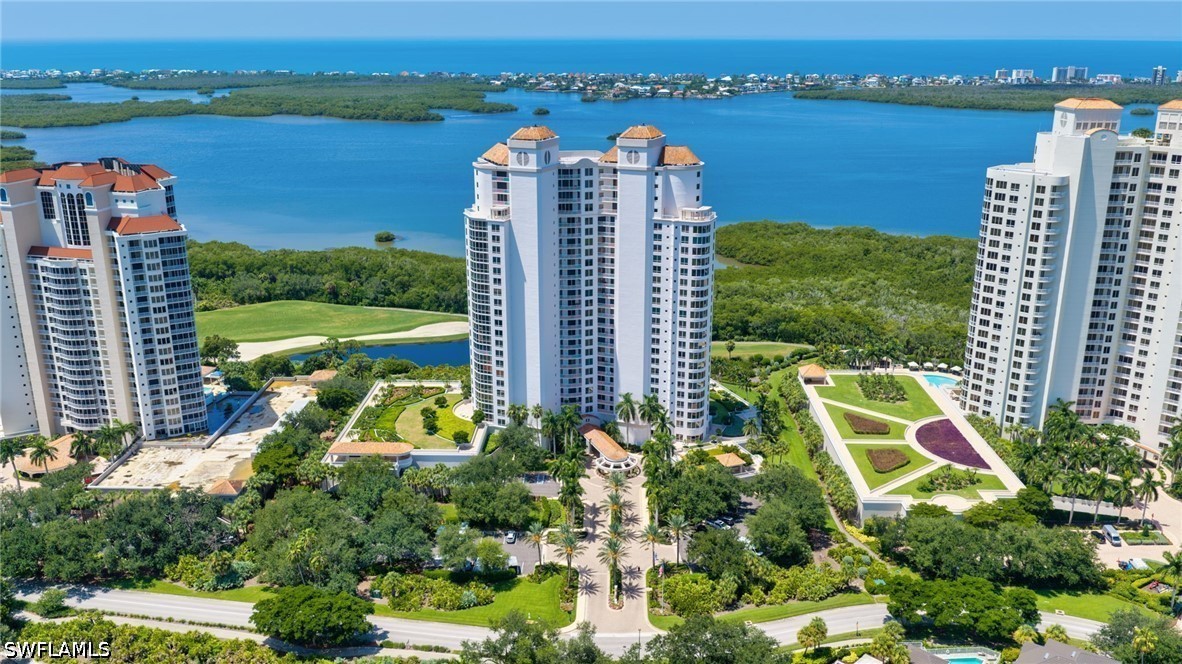 3 Bed Condominium for Sale in Estancia, photo 25