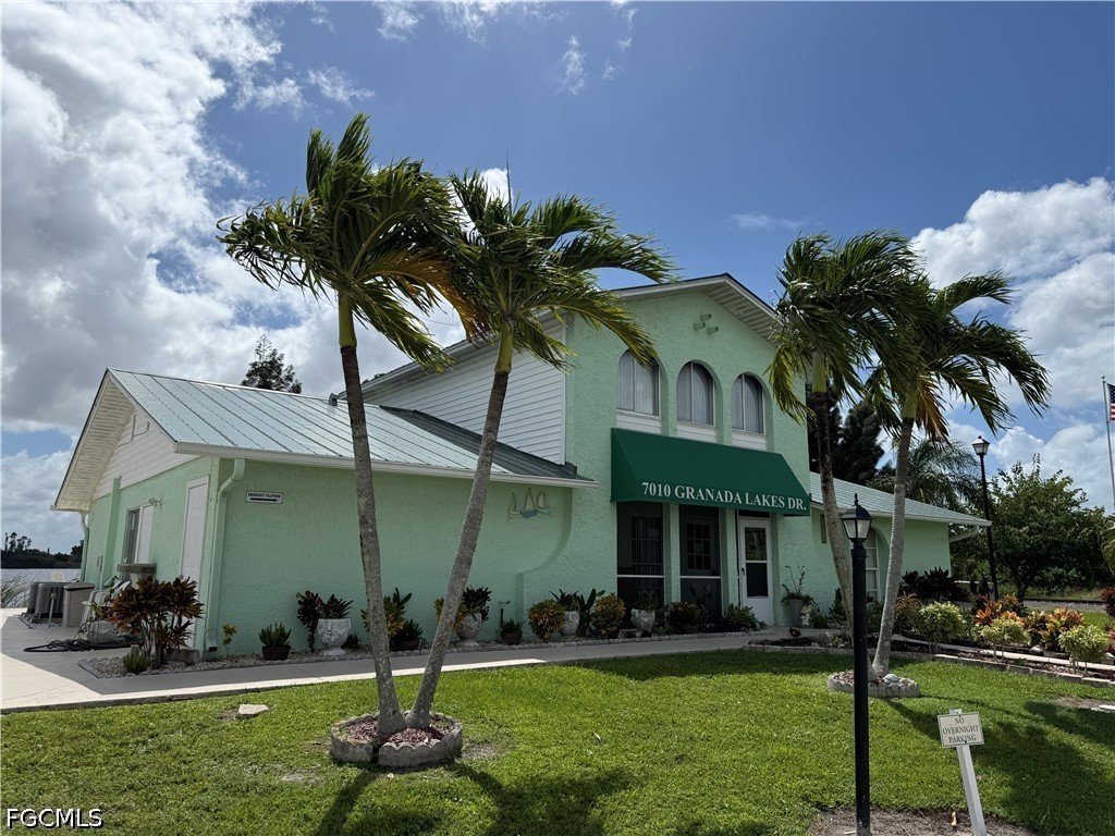 2 Bed Waterfront Home for Sale in Fort Myers, photo 25
