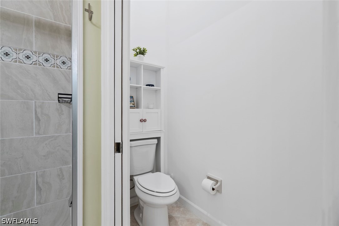 2 Bed Condominium for Sale in Naples, photo 25