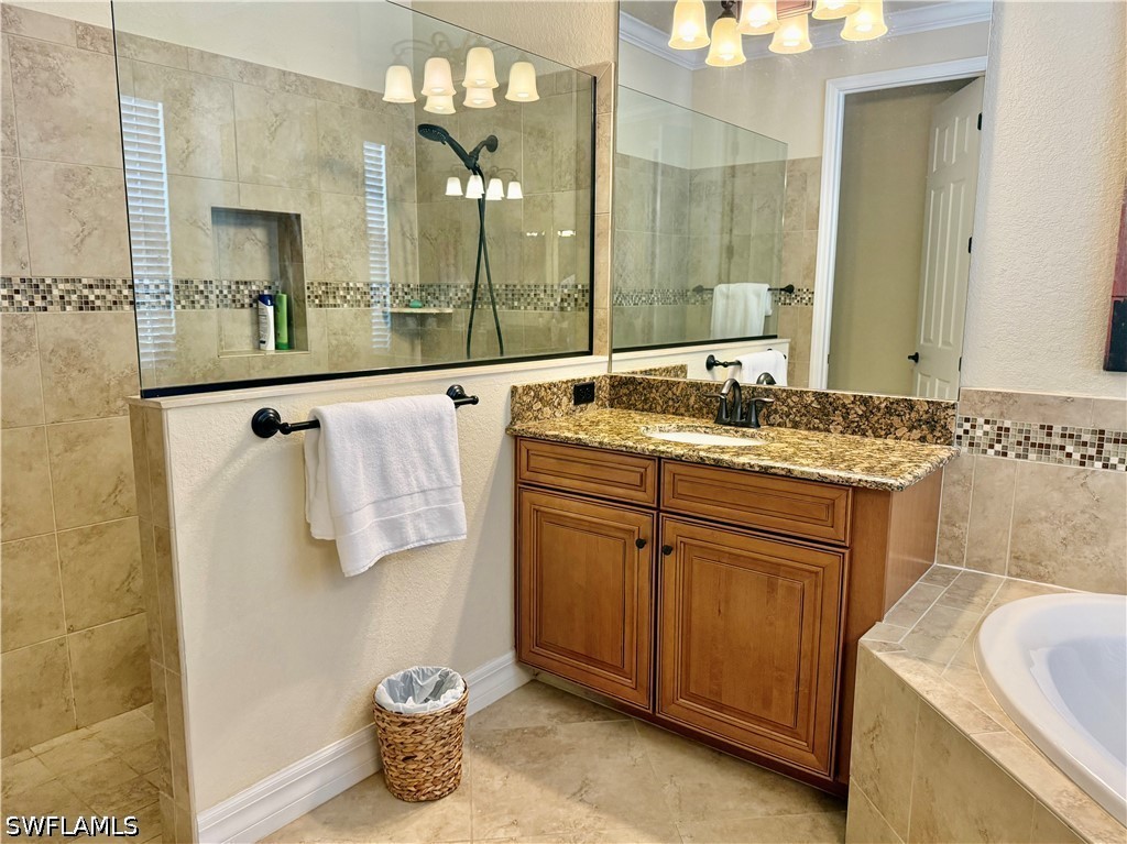 3 Bed Pool Home for Sale in Via Veneto, photo 25