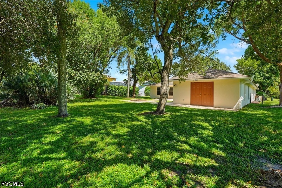 3 Bed Waterfront Home for Sale in Fort Myers, photo 25