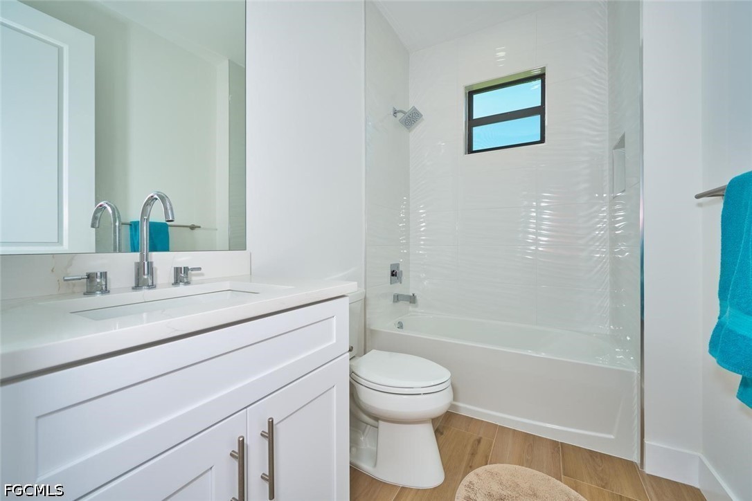 4 Bed SingleFamilyResidence for Sale in Not Applicable, photo 25