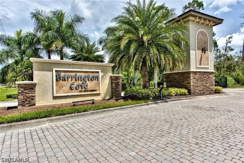 4 Bed SingleFamilyResidence for Sale in Naples, photo 25