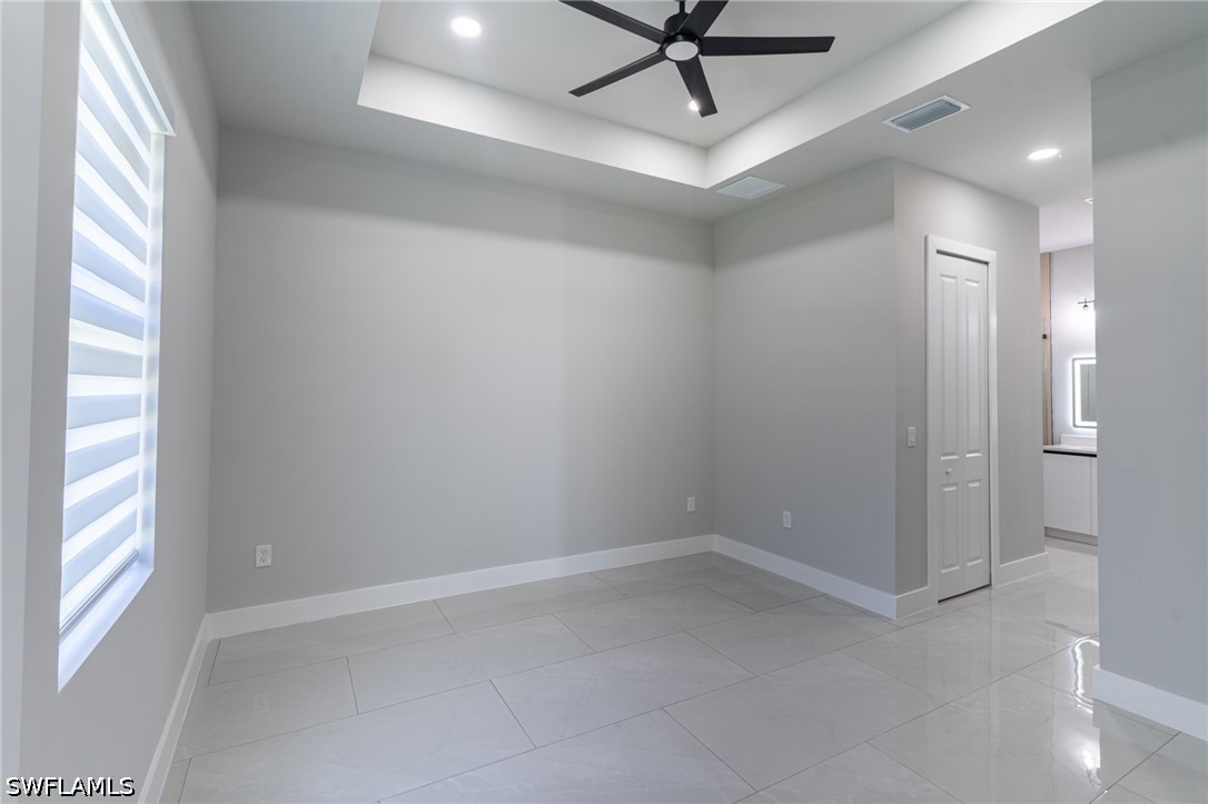 3 Bed SingleFamilyResidence for Sale in Lehigh Acres, photo 25