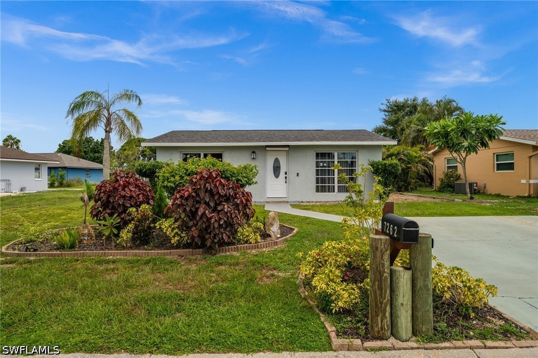 2 Bed SingleFamilyResidence for Sale in San Carlos Park, photo 25