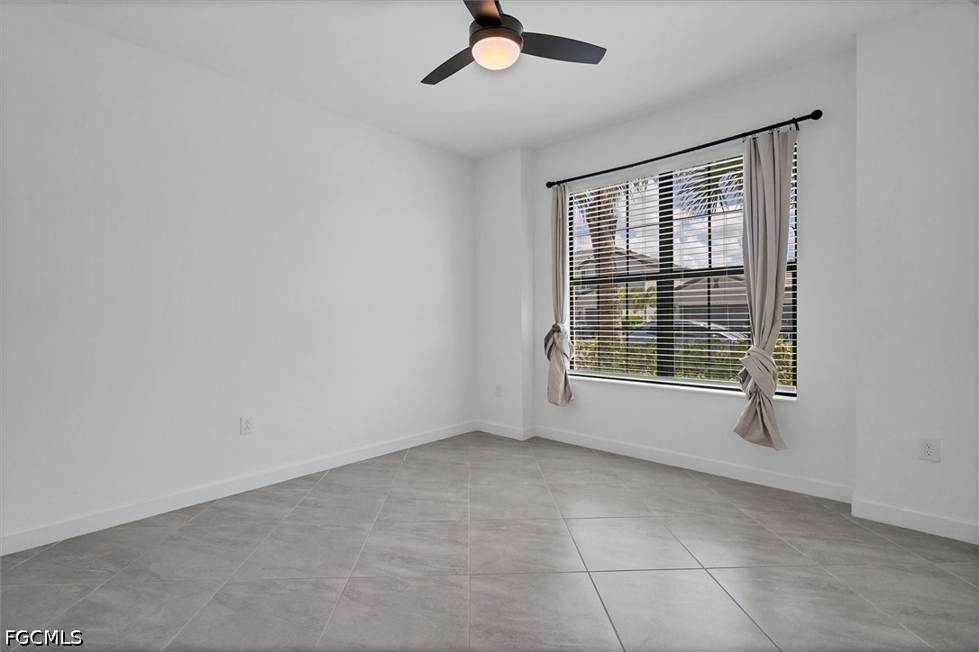 3 Bed SingleFamilyResidence for Sale in Timber Creek, photo 25