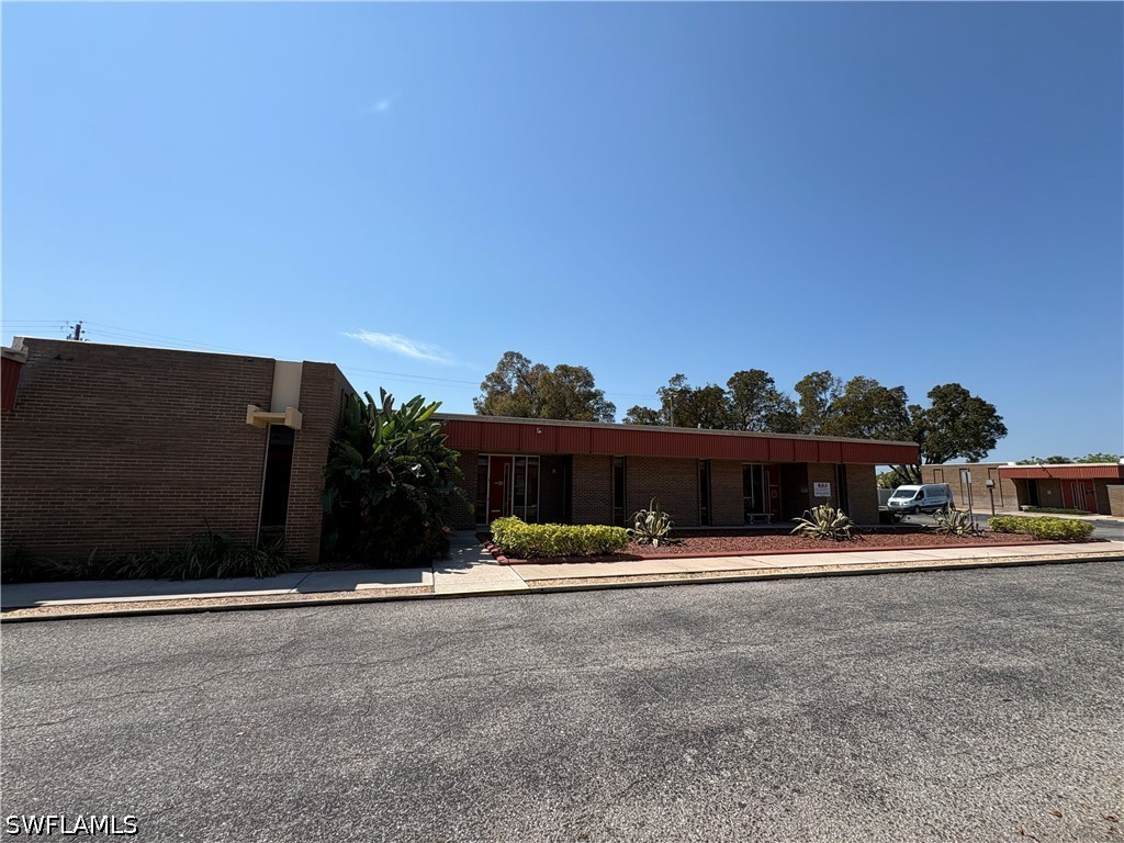 Office for Sale in Fort Myers, photo 25