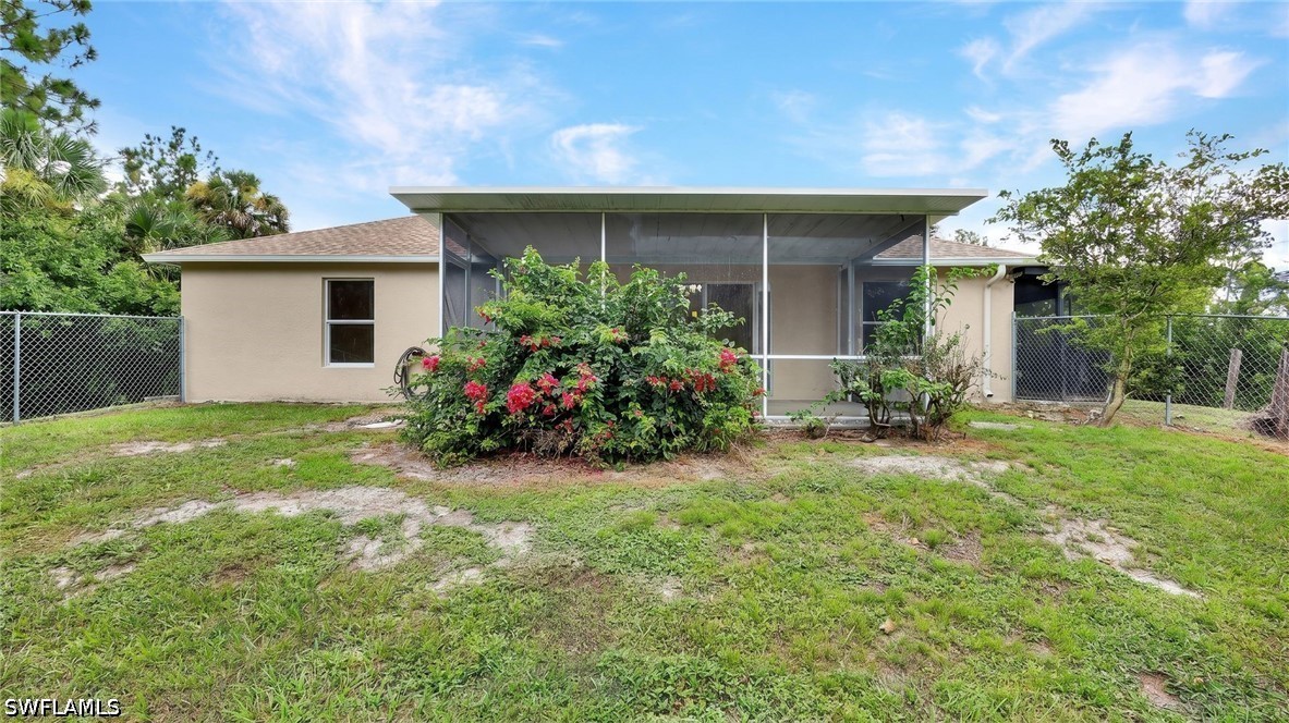 3 Bed SingleFamilyResidence for Sale in Naples, photo 25