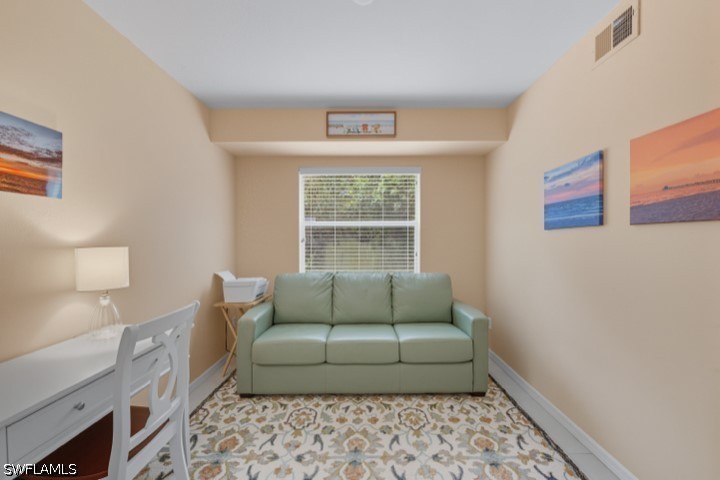 2 Bed Condominium for Sale in Sherwood, photo 25