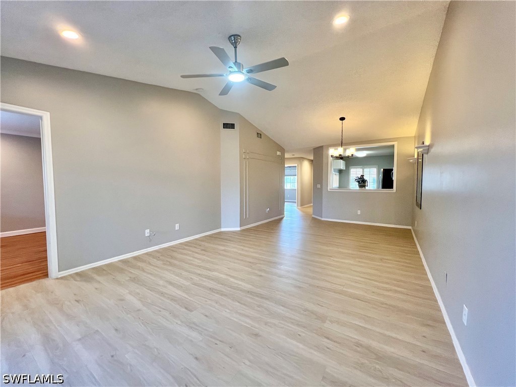 2 Bed Condominium for Sale in Naples, photo 25