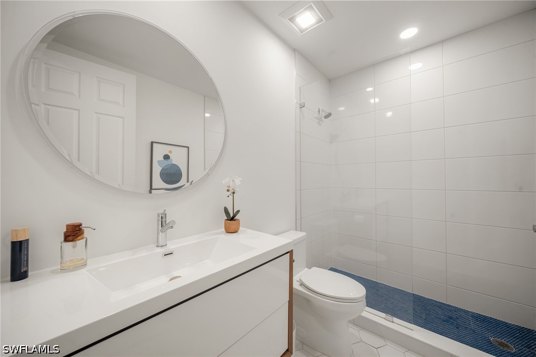 2 Bed Condominium for Sale in Breakwater, photo 25