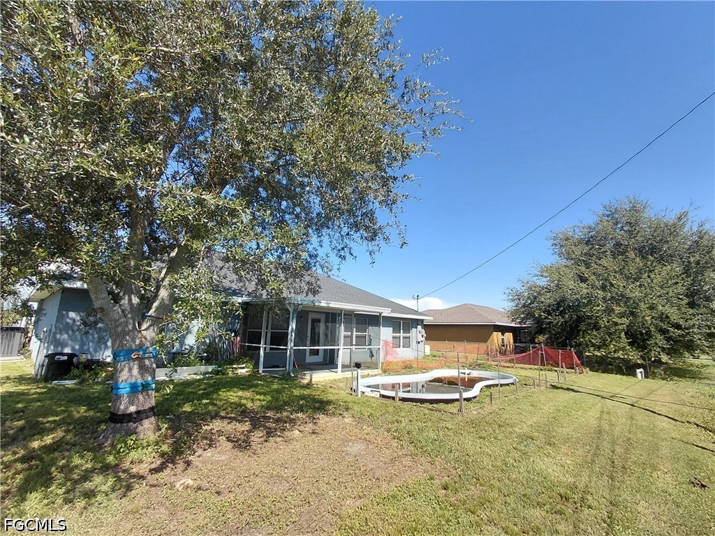 3 Bed Pool Home for Sale in Cape Coral, photo 25